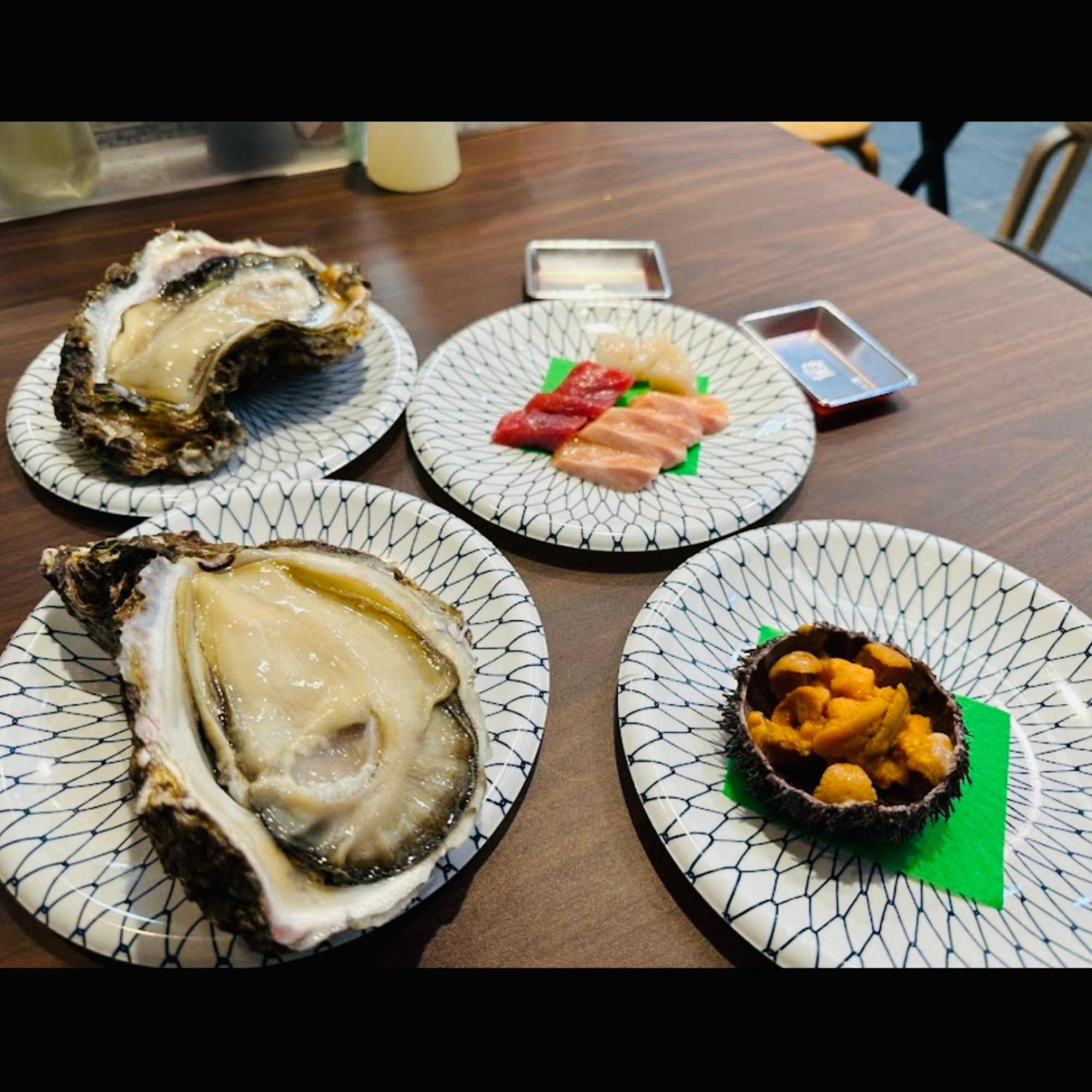 1102黒門市場1分!道頓堀まで徒歩8分!心斎橋まで徒歩9分!関西空港とusj直行電車バスあり 公寓 *