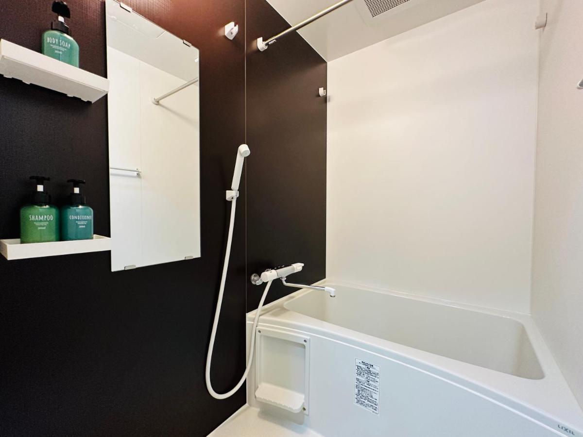 Apartment 1102黒門市場1分!道頓堀まで徒歩8分!心斎橋まで徒歩9分!関西空港とusj直行電車バスあり