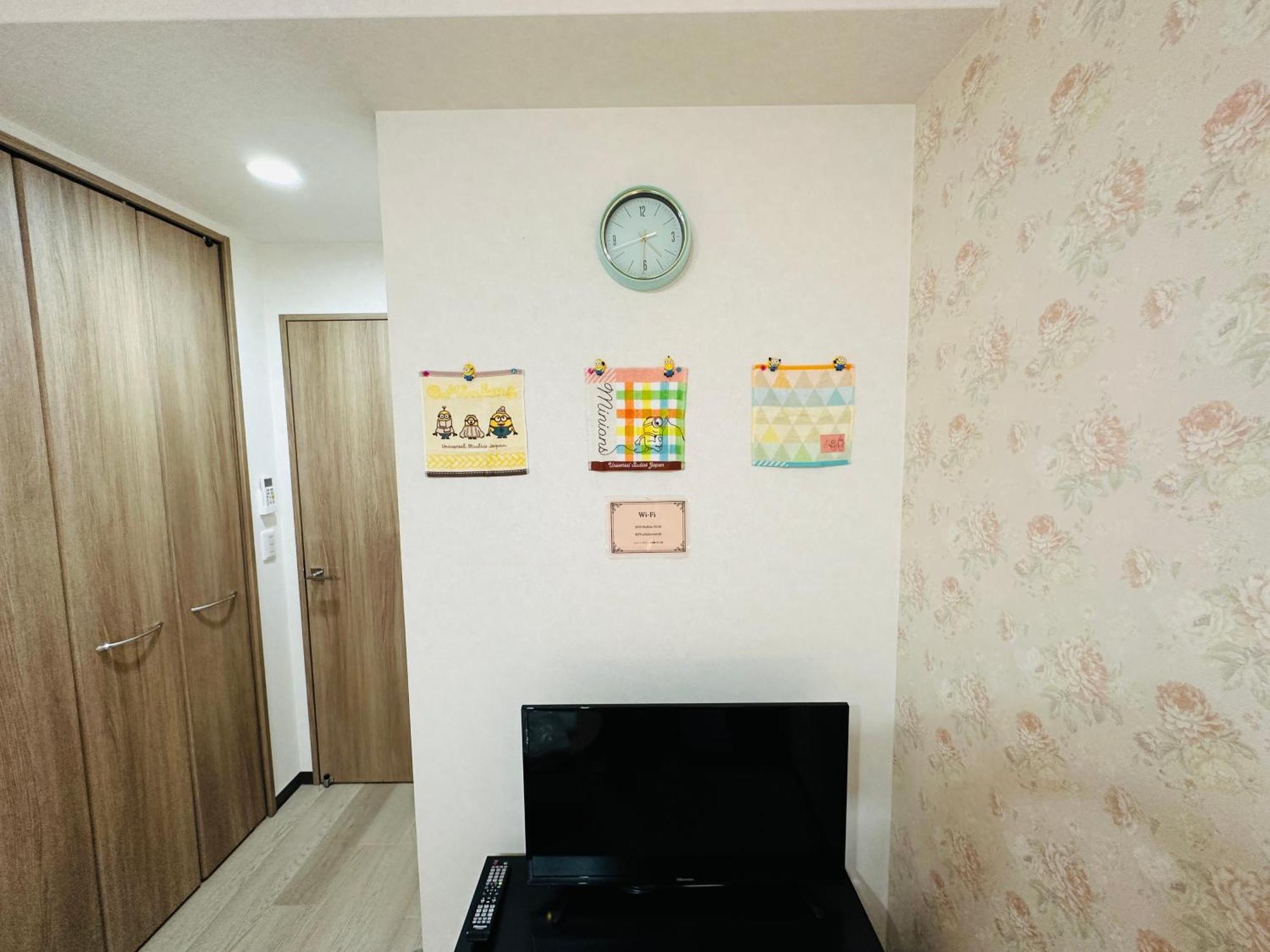 Apartment 1102黒門市場1分!道頓堀まで徒歩8分!心斎橋まで徒歩9分!関西空港とusj直行電車バスあり Osaka