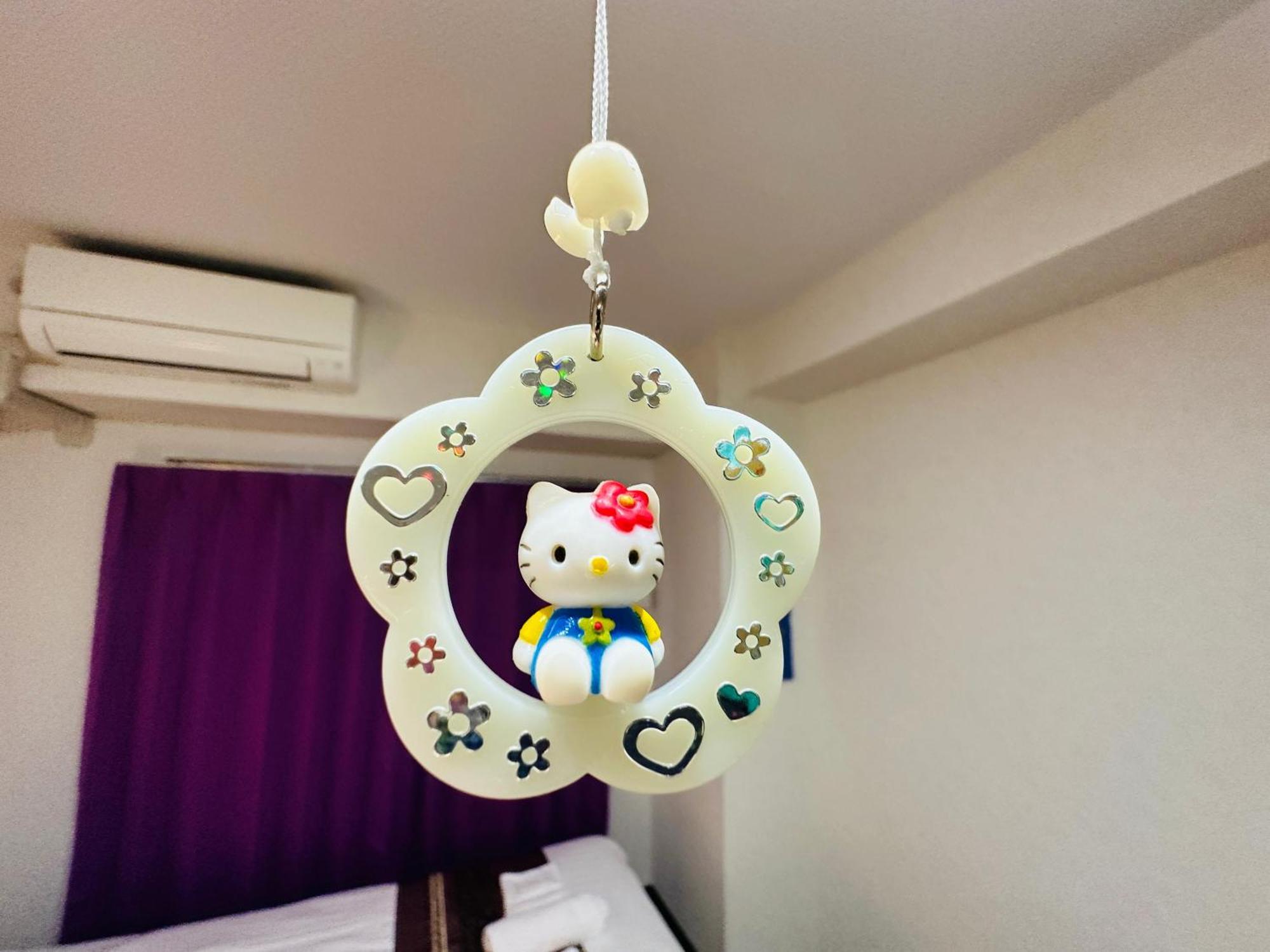 Apartment 1102黒門市場1分!道頓堀まで徒歩8分!心斎橋まで徒歩9分!関西空港とusj直行電車バスあり *