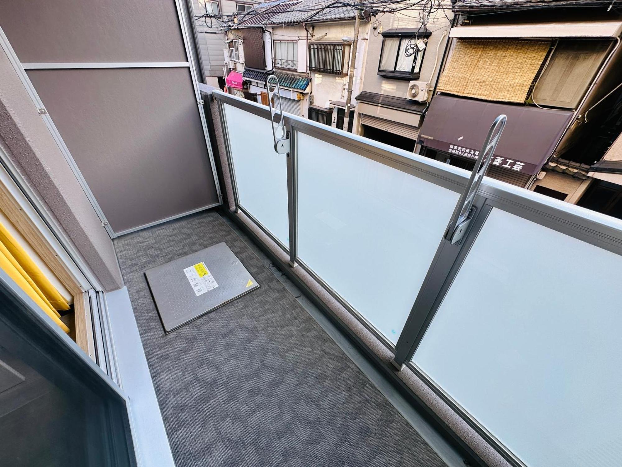 Appartamento 1102黒門市場1分!道頓堀まで徒歩8分!心斎橋まで徒歩9分!関西空港とusj直行電車バスあり
